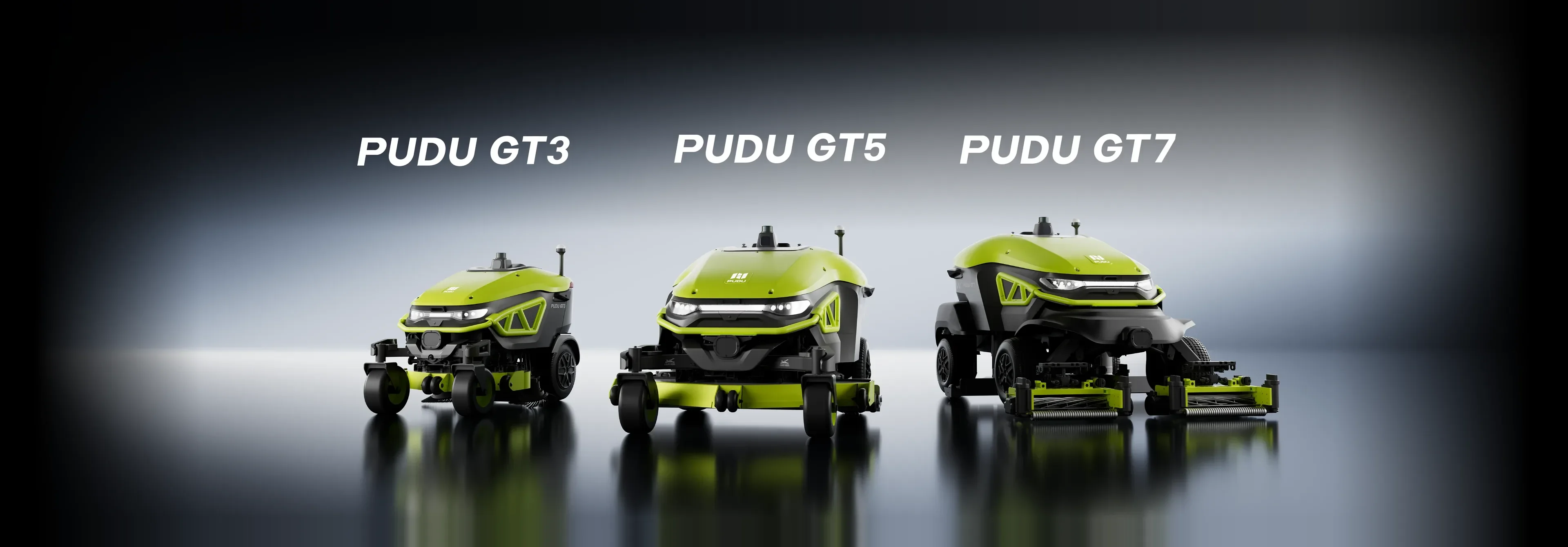 PUDU GT3 kompakt ticari, PUDU GT5 geniş tablalı ticari ve PUDU GT7 silindir kesimli hassas çim biçme robotları bir arada